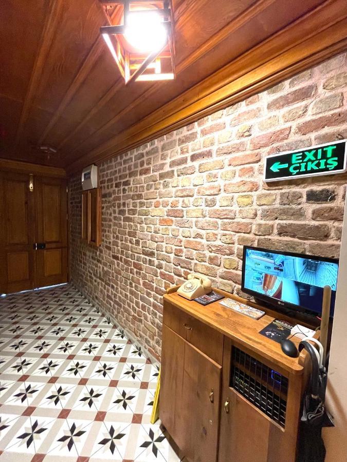 Authentic Turkish Home Family Room Istanbul Exterior photo